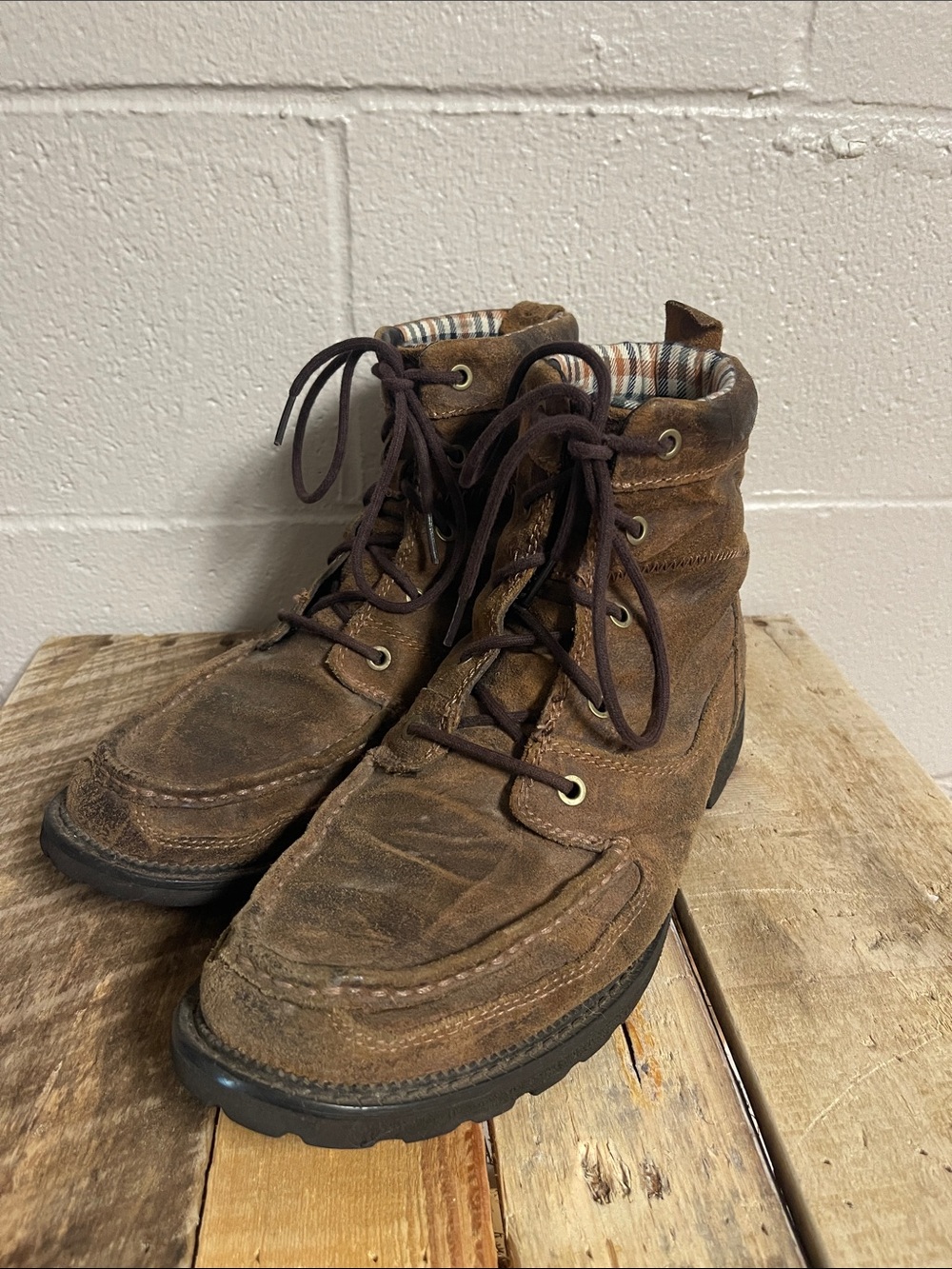Rockport Brown Sueded Leather Lace-Up Boots